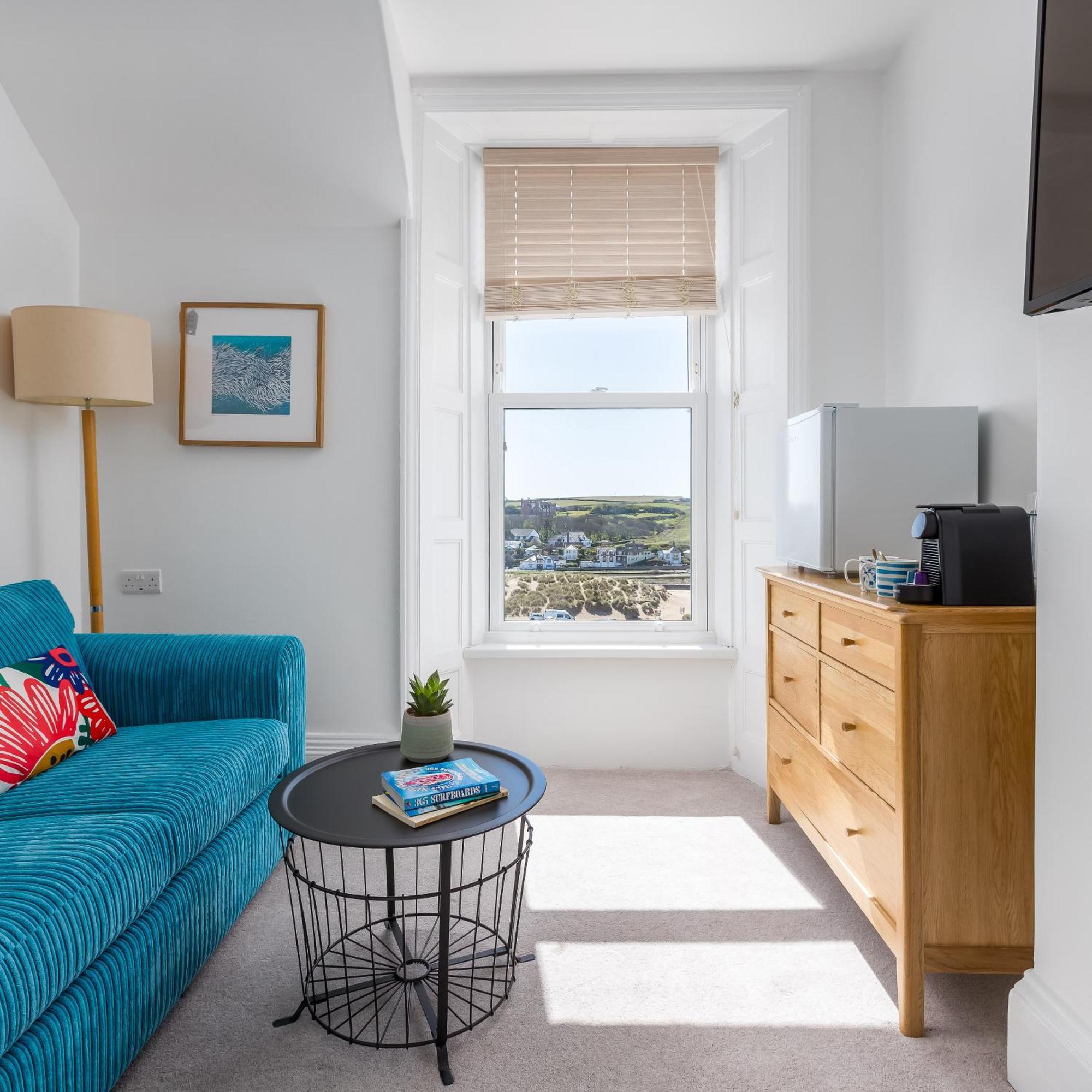 The Edgcumbe & Deck Restaurant Guest house